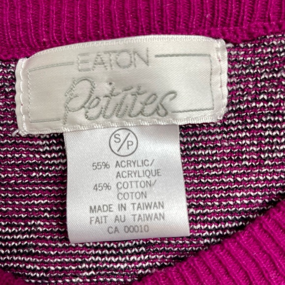 Vintage Eatons Cardigan Paisley Purple Black Knit Womens Petite Size Small - Picture 6 of 10